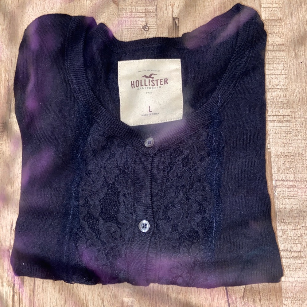 Hollister Cardigan